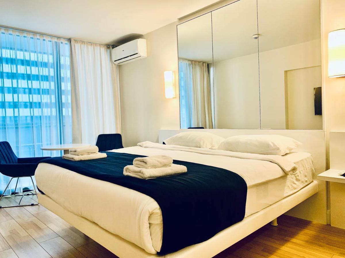 Batumi Apartments A&E Екстериор снимка