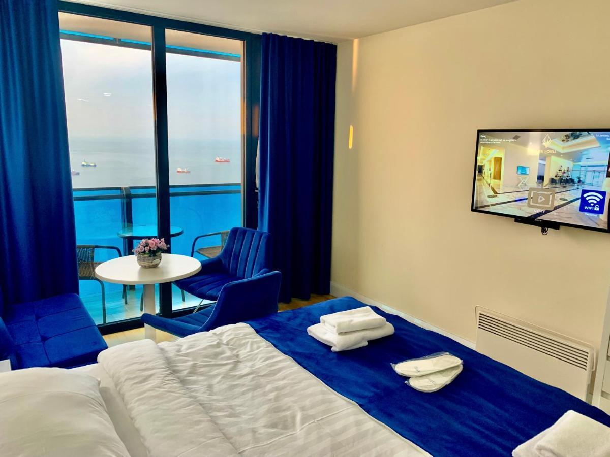 Batumi Apartments A&E Екстериор снимка