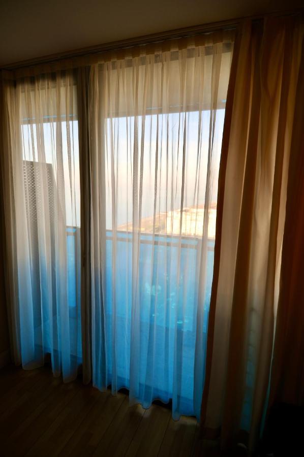 Batumi Apartments A&E Екстериор снимка