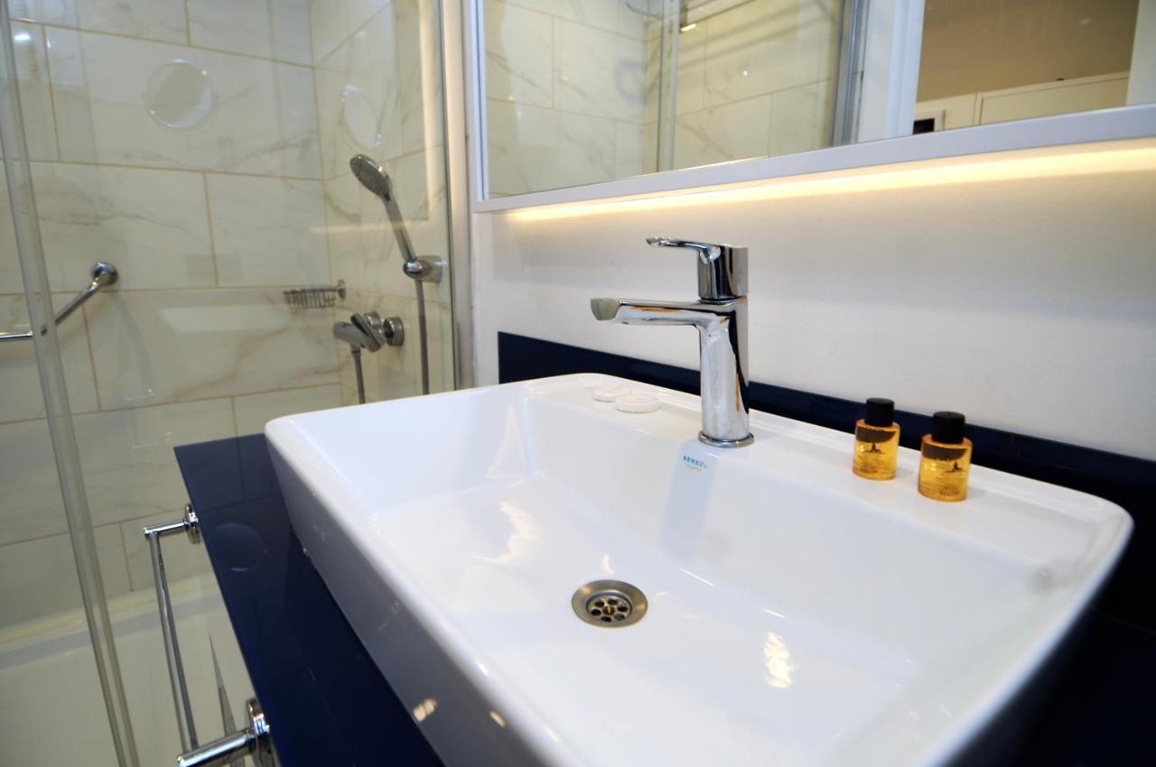 Batumi Apartments A&E Екстериор снимка